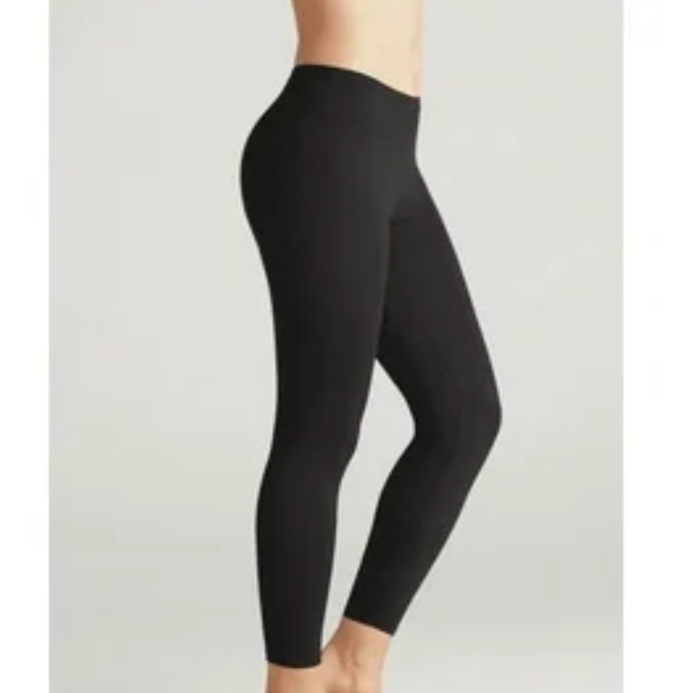 G.H. Bass Explorer Black Rusched Ankle Leggings